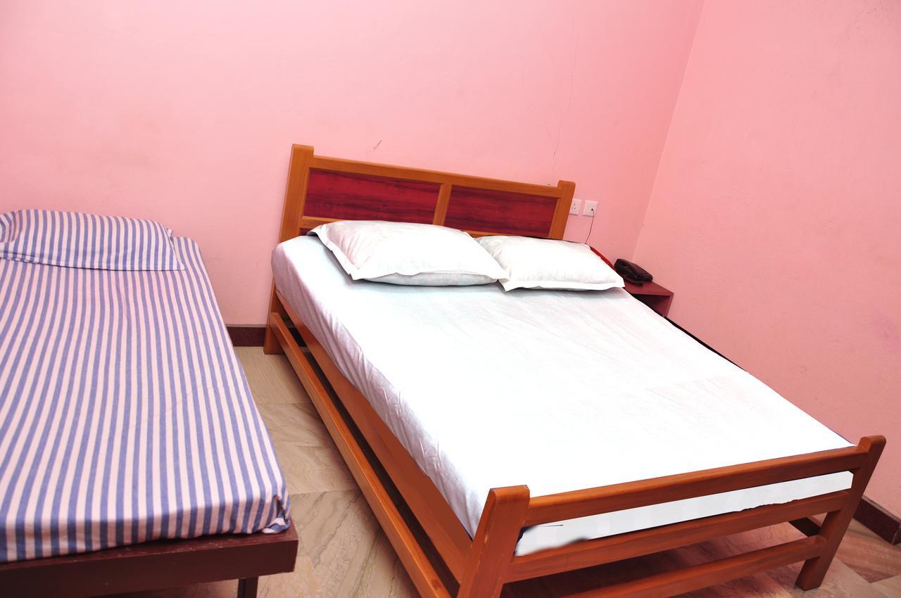 Arunaachalaa Inn Palni Exterior photo