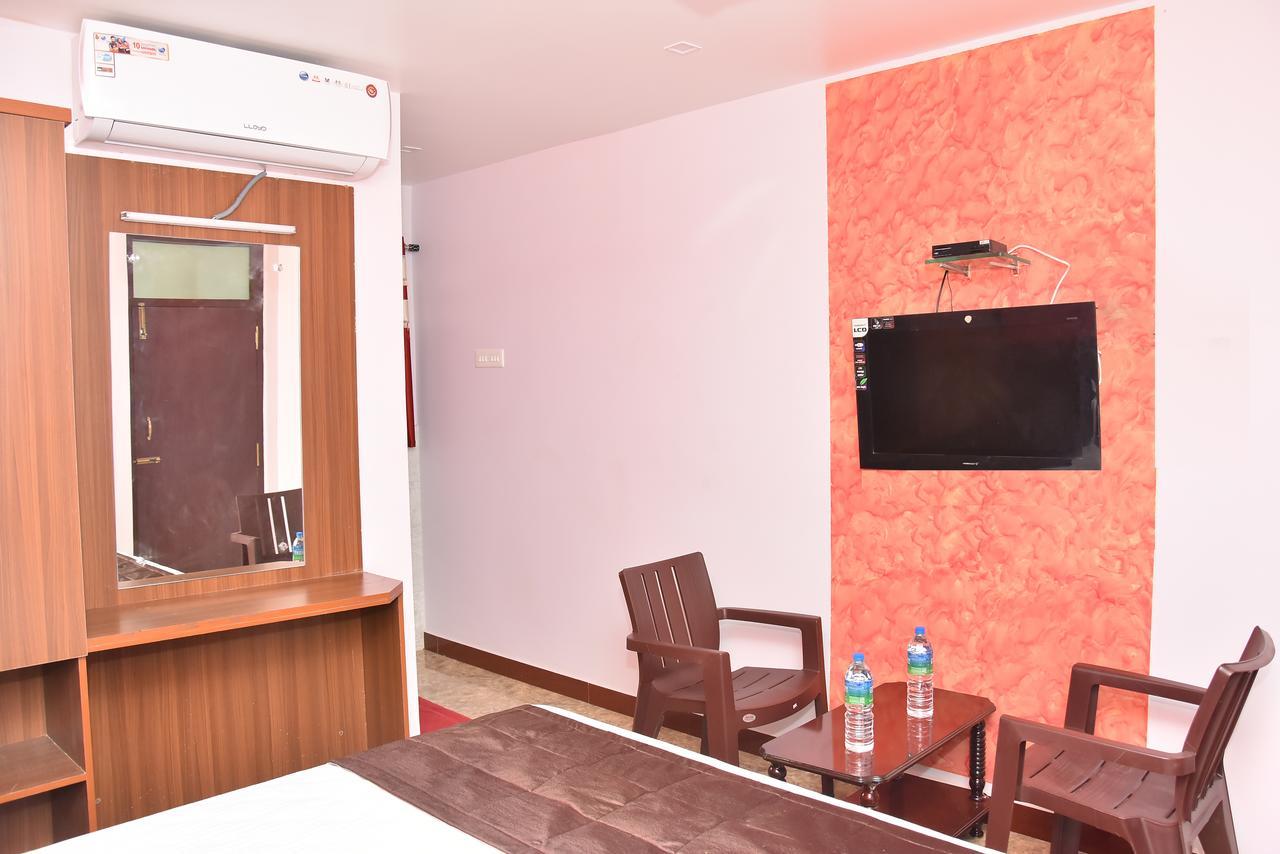 Arunaachalaa Inn Palni Exterior photo