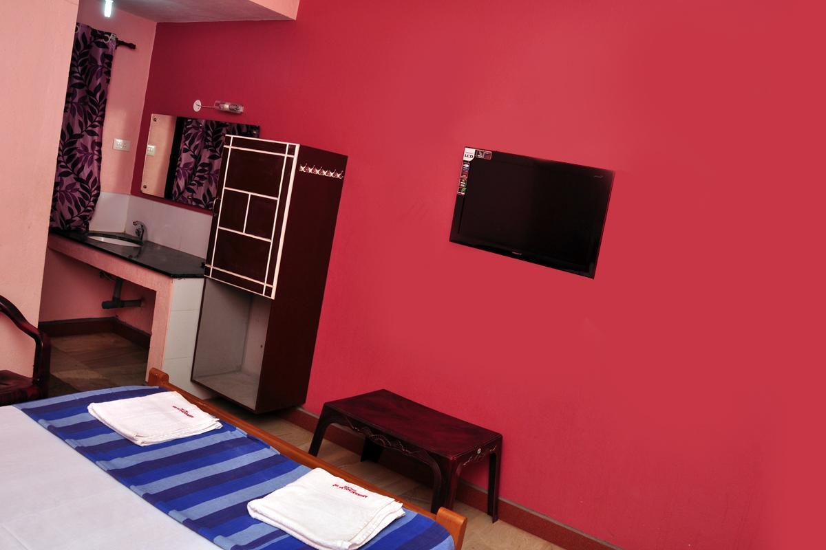 Arunaachalaa Inn Palni Exterior photo